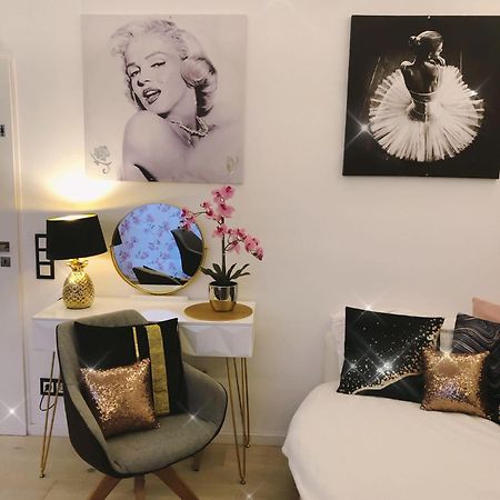 Idyllisches Nest Ueber Den Daechern Dortmund Ngoại thất bức ảnh